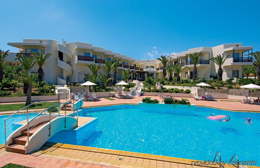 Margarita Beach Hotel Agia Marina Dış mekan fotoğraf