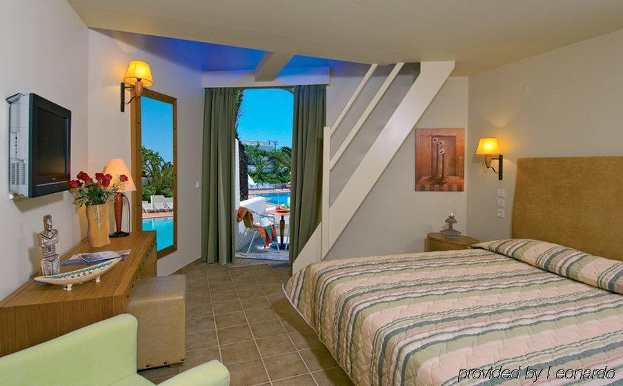 Margarita Beach Hotel Agia Marina Dış mekan fotoğraf
