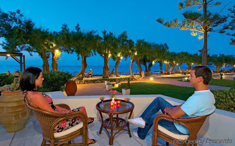 Margarita Beach Hotel Agia Marina Dış mekan fotoğraf