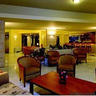Margarita Beach Hotel Agia Marina Dış mekan fotoğraf