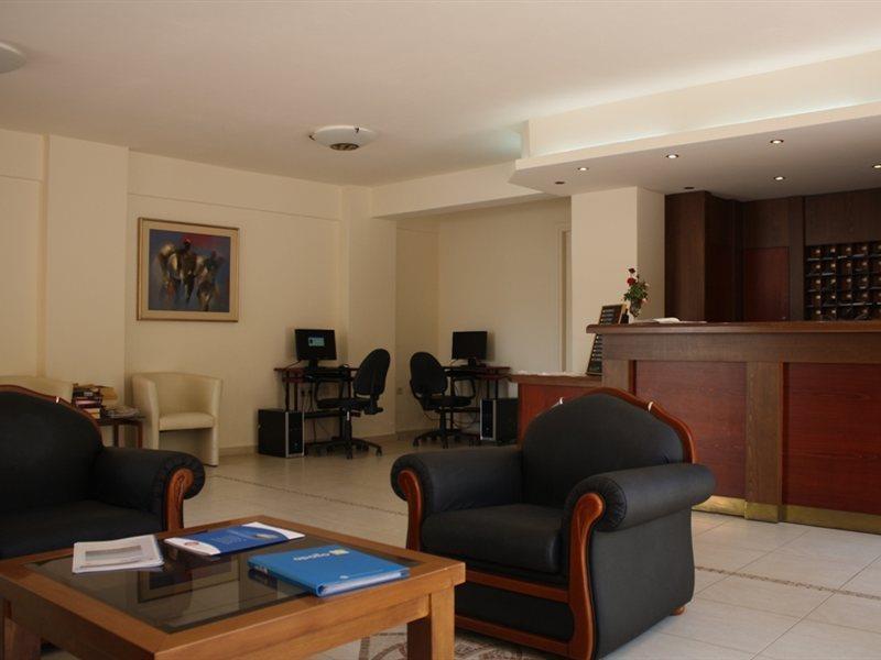 Margarita Beach Hotel Agia Marina Dış mekan fotoğraf